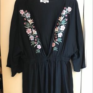 ☀️ Black beach Coverup with floral embroidery
